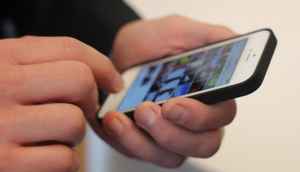 आज लॉन्च होने वाला है एप्पल का आईफ़ोन SE: इन ख़ास फीचर्स से हो सकता है लैस