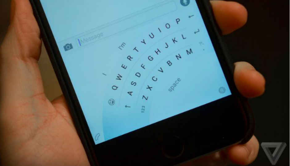 Microsoft Curved Keyboard for iOS may ease one-hand operation