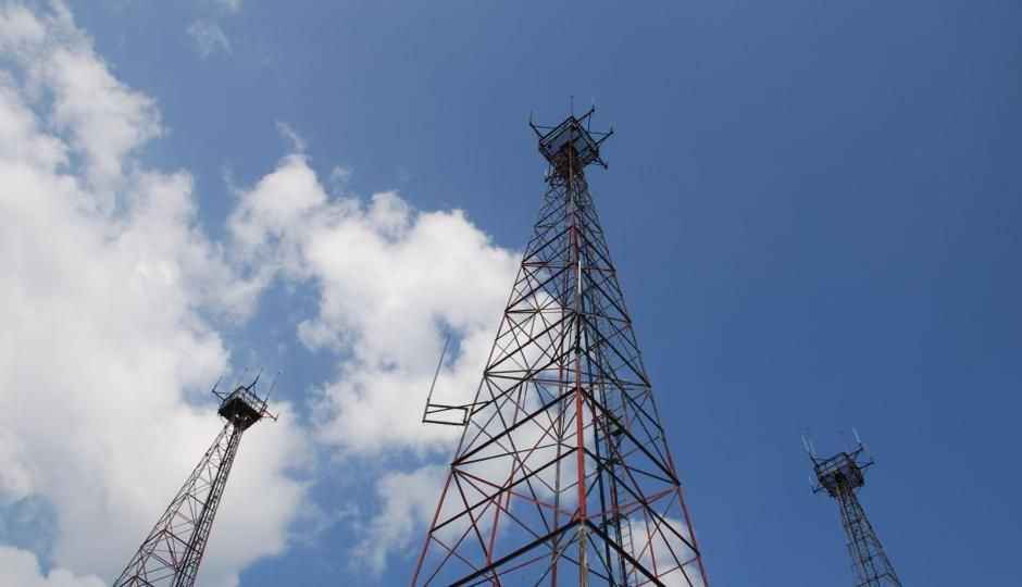 Spectrum auction: Reliance Jio’s entry heats up competition, MTS stays out