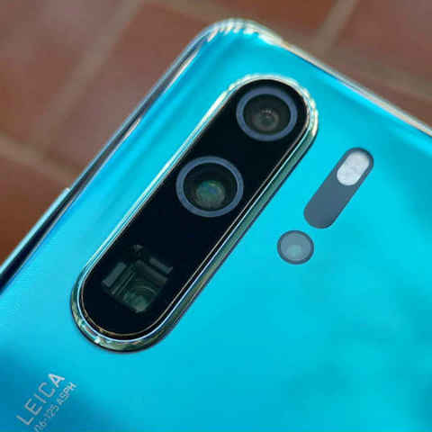Huawei P30 Pro update brings DC dimming, ultra-low latency Bluetooth, and bug fixes