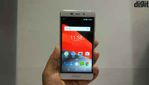 Panasonic Eluga Arc 2: In Pictures
