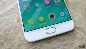 Oppo R9s: In Pictures