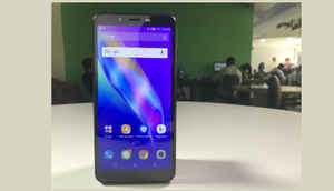 केवल 6000 रूपये देकर खरीद सकते हैं ये ब्रांडेड 4G फोंस