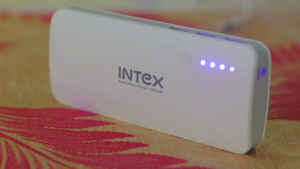 ಇಲ್ಲಿದೆ ಅಮೆಜಾನ್ ಮತ್ತು ಫ್ಲಿಪ್ಕಾರ್ಟ್ ಈ ಎಲ್ಲಾ ಬ್ರಾಂಡೆಡ್ ಪವರ್ ಬ್ಯಾಂಕ್, ಸ್ಮಾರ್ಟ್ಫೋನ್ಗಳ ಮೇಲೆ ನೀಡುತ್ತಿದೆ ಬೆಸ್ಟ್ ಡೀಲ್ಸ್.