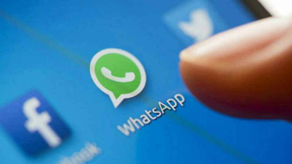 WhatsApp Dark Mode में हो रहे हैं ये बदलाव, अवतार इमेज और VoIP स्क्रीन शामिल
