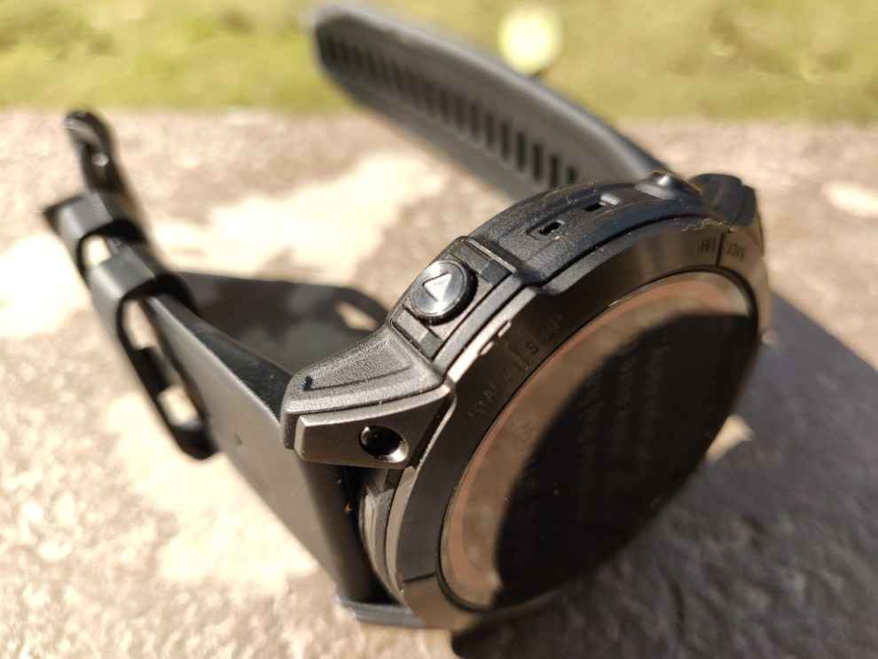 Garmin Fenix 7X Solar: Build and design