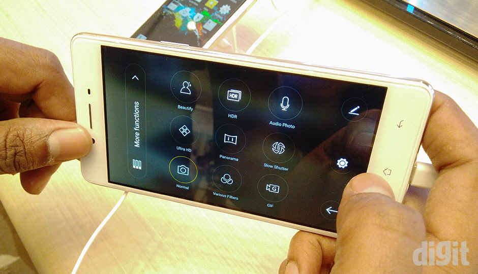 In Pictures: Oppo F1 In Pictures: Oppo F1