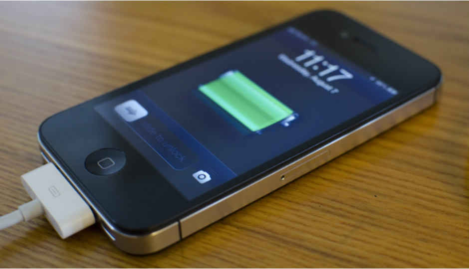 Fuel cell-powered phones with 7-day battery life may be 2 years away