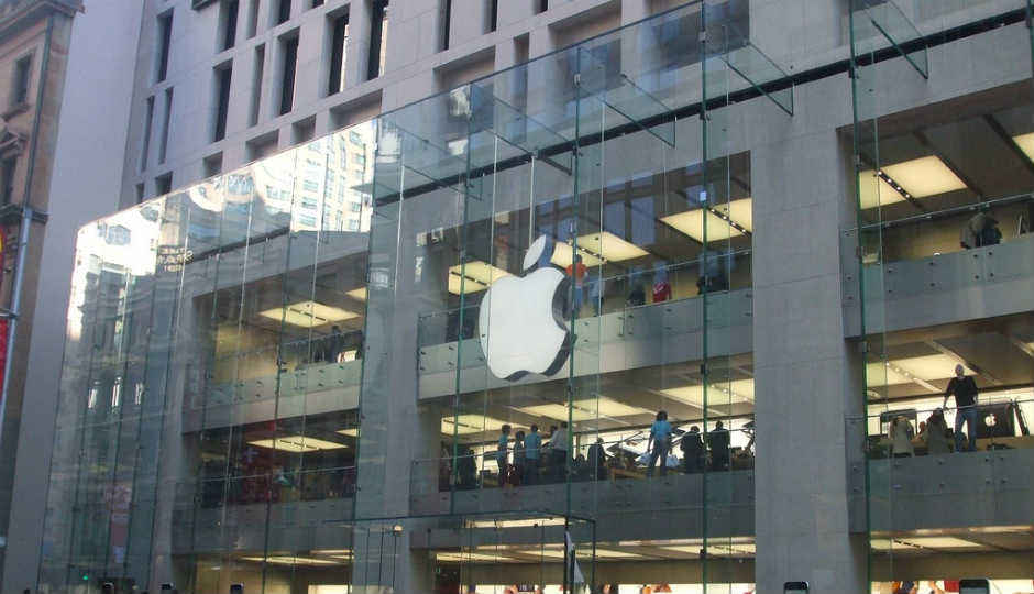 Apple may launch its stores in India soon