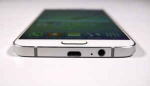 सैमसंग गैलेक्सी A8 का फर्स्ट लुक