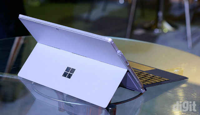 Surface Pro 4 Review: Can You Use it as Your Main Laptop?