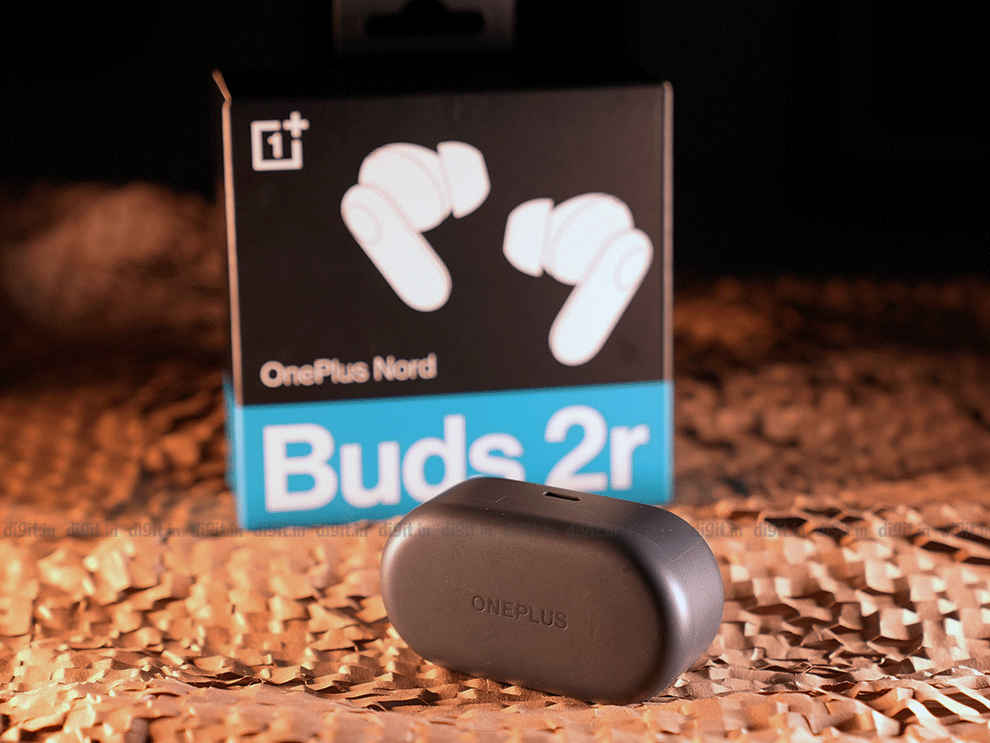 OnePlus Nord Buds 2r Review: Build, design, and fit