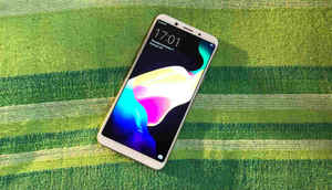 OPPO F5: A look at the new ‘Selfie Expert’