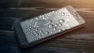 എത്ര വർഷം ഉപയോഗിച്ചാലും, പുത്തൻ ഫോണാണെന്നേ പറയൂ… എങ്ങനെയെന്നോ?