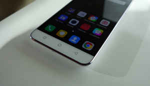 Coolpad Note 3: In Pictures