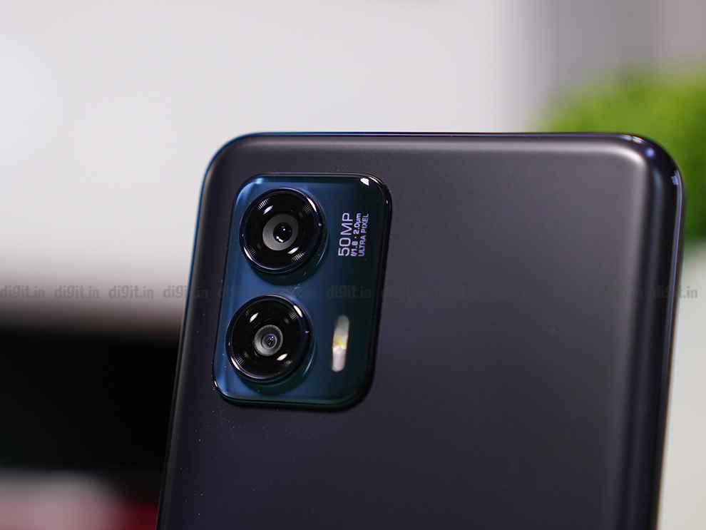 Moto G73 Camera