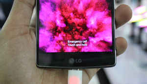 First Impressions: LG G Flex 2