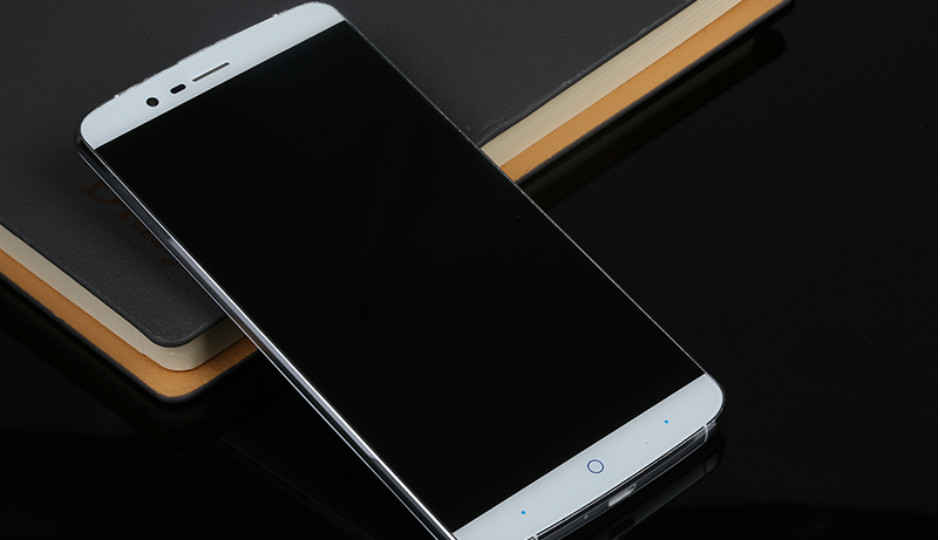 फिंगरप्रिंट सेंसरसह आपल्या बजेटमध्ये येणारे हे ५ स्मार्टफोन्स