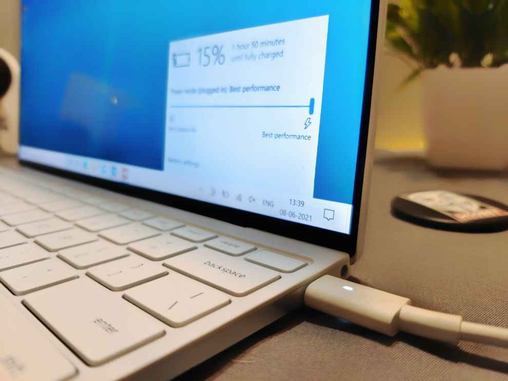 Dell XPS 13 Review: A Powerhouse