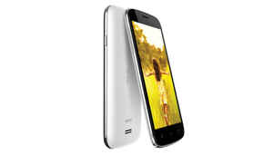 बड़ी डिस्प्ले के साथ आपके बजट में आने वाले स्मार्टफोंस