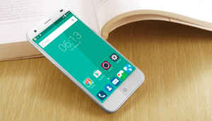 आपल्या बजेटमध्ये येणारे आणि अॅप्पलच्या आयफोनसारखे दिसणारे स्मार्टफोन्स