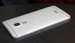 In Pictures: Le 1, Le 1 Pro and Le Max smartphones