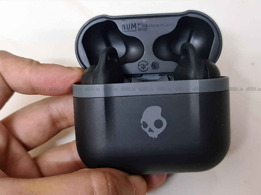 Skullcandy Indy Evo truly wireless earphones