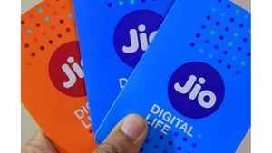 Reliance Jio, Airtel, Vodafone idea और BSNL के सबसे धांसू Recharge देखें यहाँ