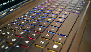 गेमिंग लैपटॉप एचपी ओमेन, पवेलियन स्पेक्ट्रे की पहली झलक