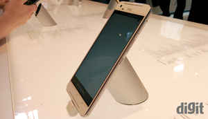 In Pictures: HTC One X9