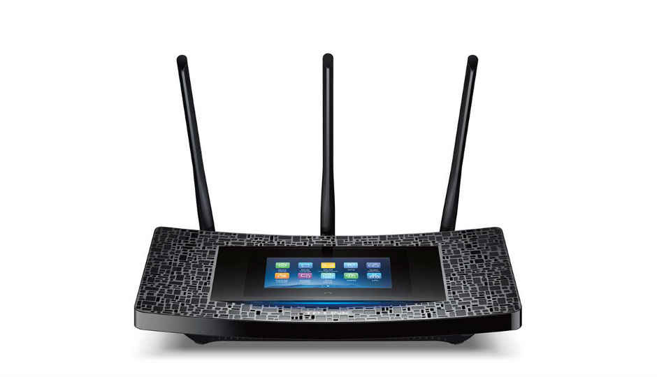 TP-LINK announces Touch P5 router with 4.3-inch touch screen