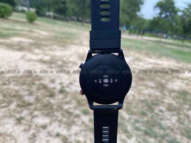 The Xiaomi Mi Revolve Active offers a whole bunch of activity tracking to choose from