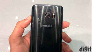 Samsung Galaxy S7 and S7 Edge: In Pictures