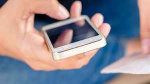 सस्ते बजट में नया फोन लेने से पहले जरूर देखें ये विकल्प, बढ़िया कैमरा, हार्डवेयर से डिजाइन सभी है कमाल