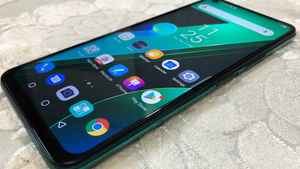 ये हैं भारत में मिलने वाले बेस्ट बजट स्मार्टफोन्स, इनकी कीमत है आपके बजट में...