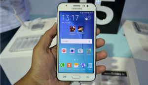 21 आगामी और नए लॉन्च हुए स्मार्टफोंस (जुलाई 2015)