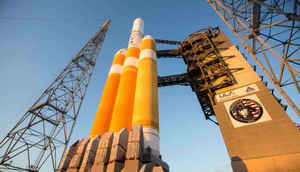 In Pictures: Delta IV Heavy's beautiful launch on a secret mission