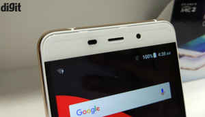 Panasonic Eluga Arc 2: In Pictures