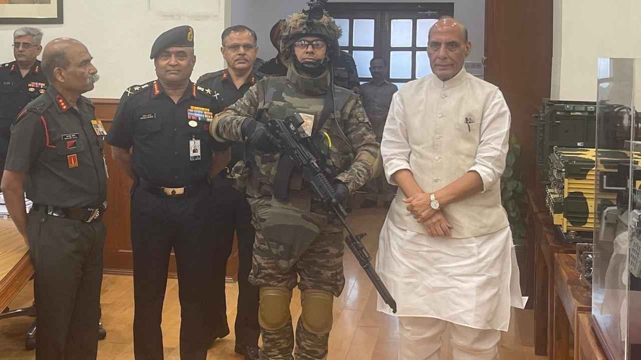 Indian armys future soldier F-INSAS demoed in front of Minister Rajnath Singh