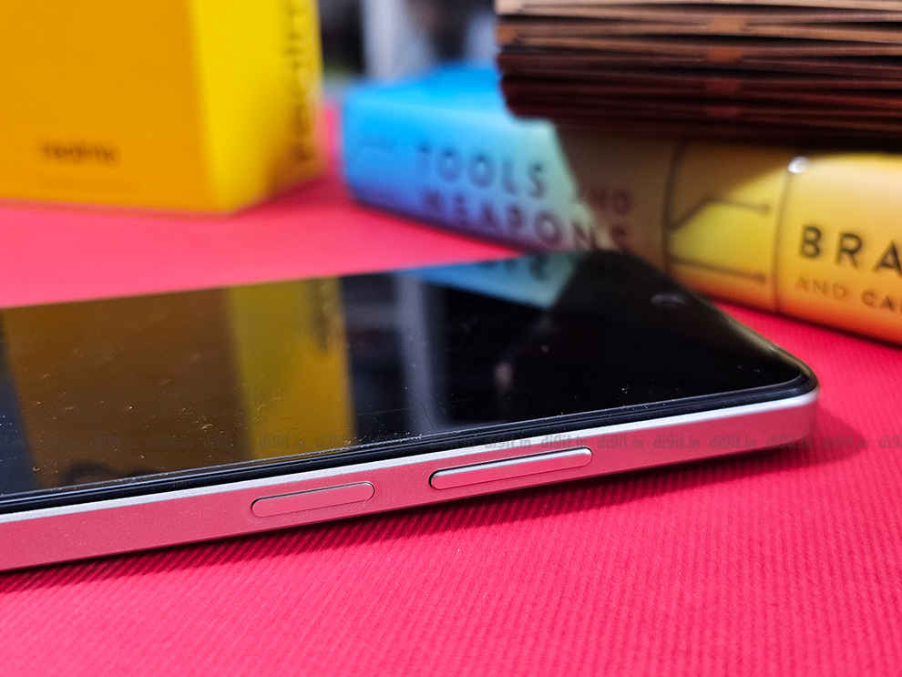 Realme C55 Review: Build and design