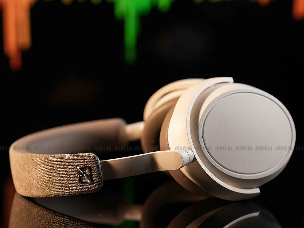 Sennheiser Momentum 4 Wireless Build and Design Review