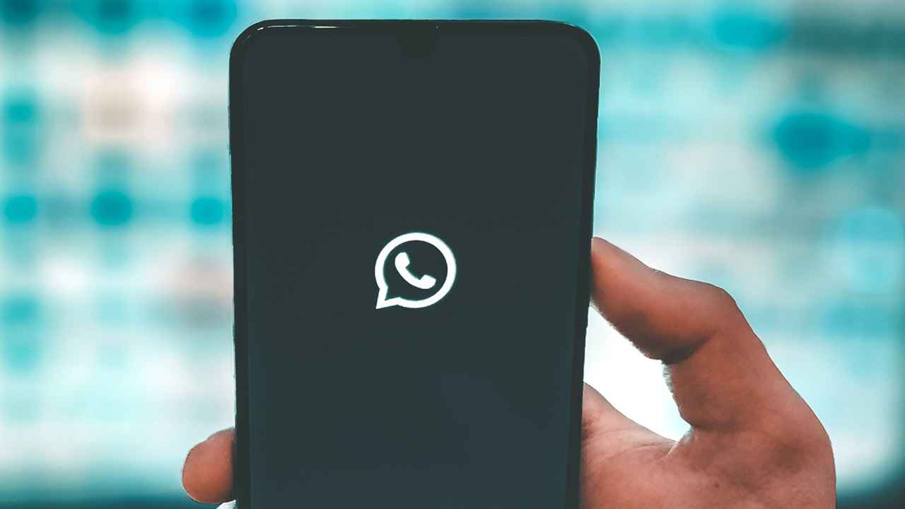 WhatsApp finally introduces end-to-end encryption, gives users a chance to protect their chat backups