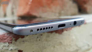 कसा आहे वनप्लस 3 स्मार्टफोन, माहित करुन घ्या ह्या फोटोंच्या माध्यमातून….