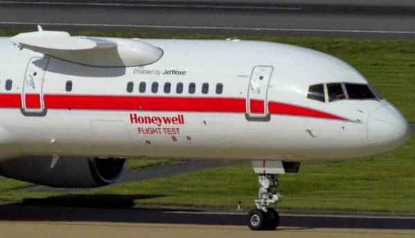 Honeywell Aerospace is going to make ‘Connected Aircrafts’ a reality in India soon, here’s how