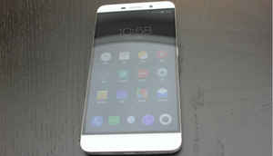 In Pictures: Le 1, Le 1 Pro and Le Max smartphones