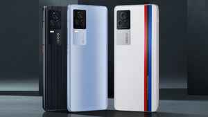 Amazon Prime Day Sale: दमदार डिस्काउंट के साथ शुरू हुई सेल, जानें Smartphones पर मिल रही डील्स के बारे में