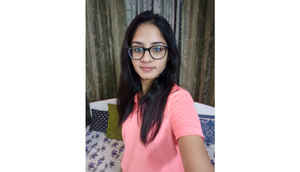 Having fun with OPPO F3’s wide angle selfie camera