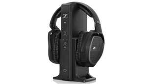 10 accessories to enhance your 4K TV