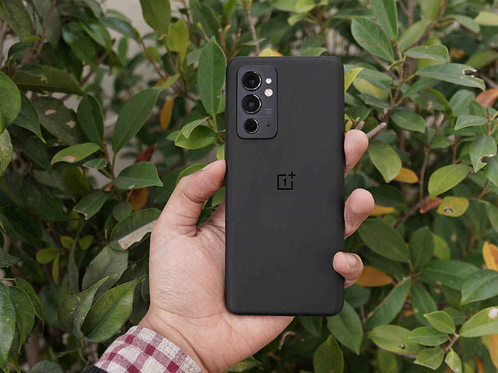 Xiaomi 11T Pro vs OnePlus 9RT