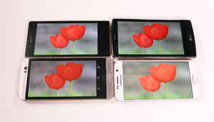 2015 Android flagships: Display and build comparison